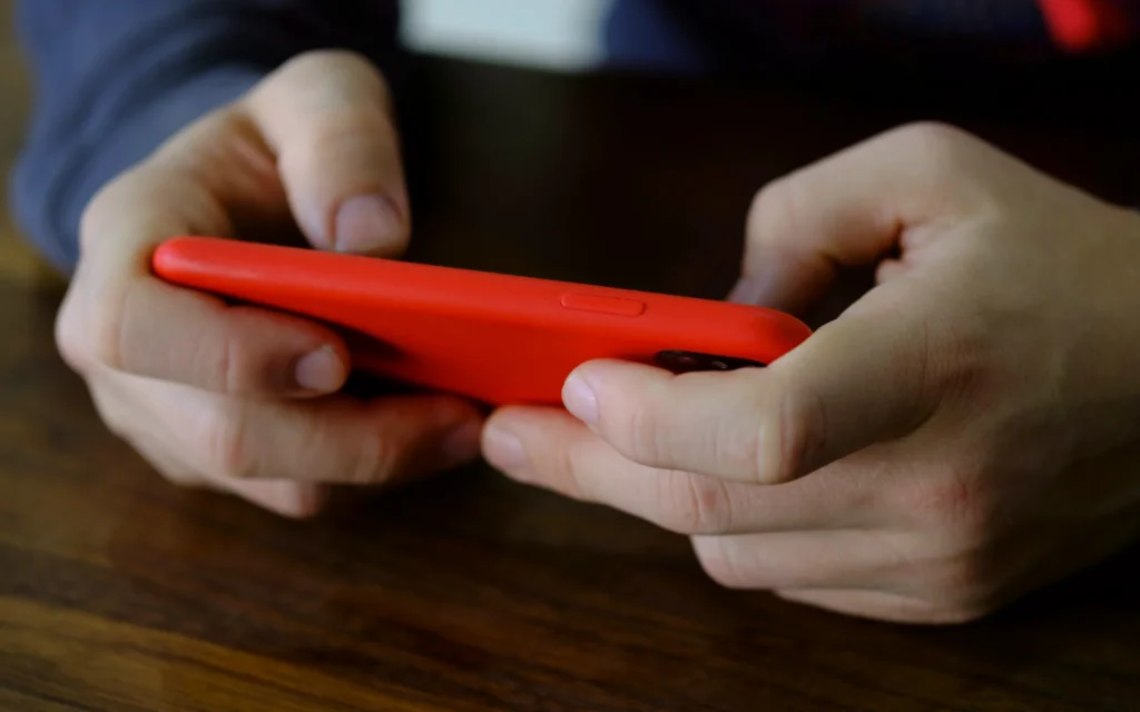 Standalone mobile apps and websites for a German automotive manufacturer