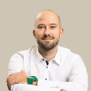 Piotr Balys - Avenga