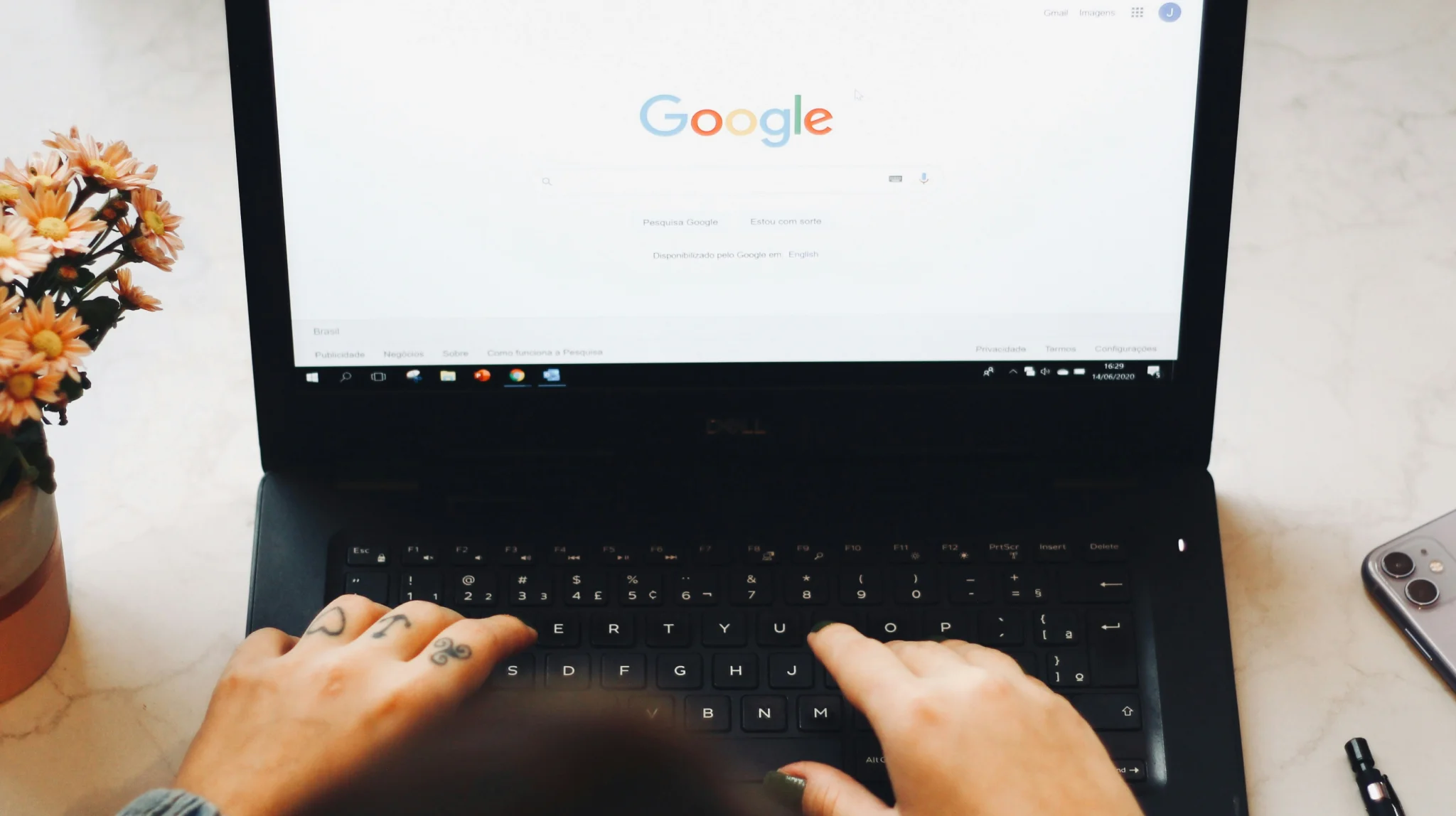 The Advantages and Disadvantages of Search Ads 