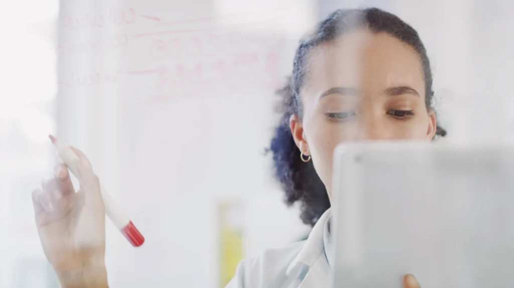 Healthcare & Life Sciences Cloud: Use Salesforce in health